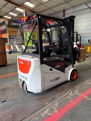 Chariot élévateur électrique Bobcat B20NT
