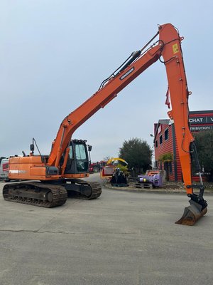 Pelle sur chenilles Doosan DX160 SLR