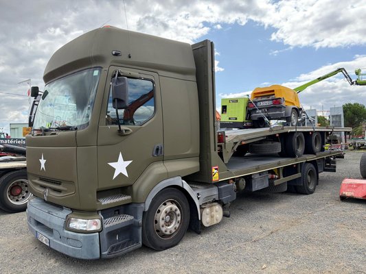 Camion plateau - RENAULT PREMIUM 400