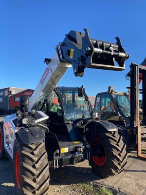 Chariot télescopique agricole Bobcat TL 43.80 HF V DRIVE AGRI****