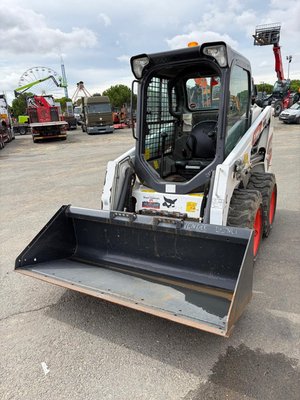 Mini chargeuse sur pneus Bobcat S450