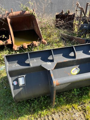 Godet terre Thiere CBR 730 904000