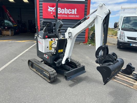 Mini pelle Bobcat E10Z