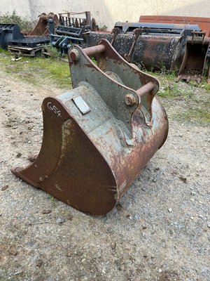 Godet terrassement Thiere RETRO