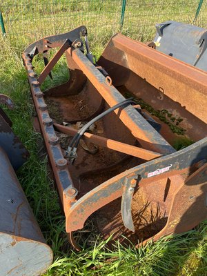 Unknown range 1004 Magsi Godet à grappin