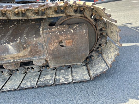 Pelle sur chenilles Doosan DX180LC-3