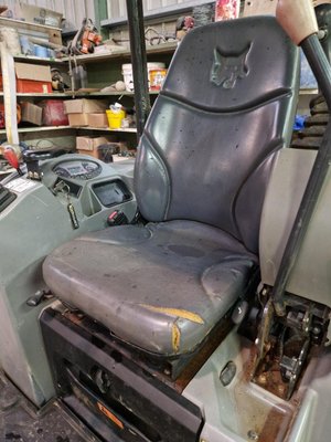 Mini pelle Bobcat E19