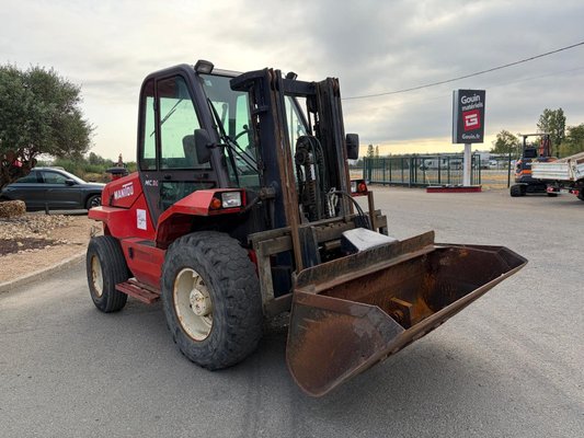 Chariot élévateur diesel Manitou MC30