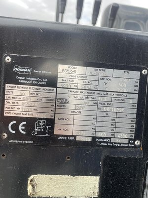 Chariot élévateur électrique Doosan B35X-5 PRO5