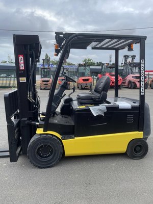 Chariot élévateur électrique Doosan B35X-5 PRO5