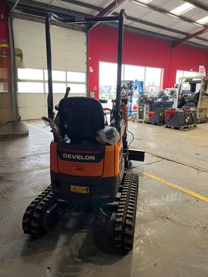 Mini pelle Develon DX10Z-7