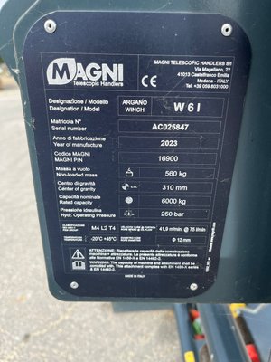 Unknown range 702 Magni W6I