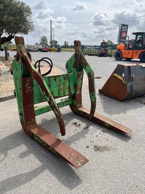 Unknown range 1141 Merlo Fourche Merlo