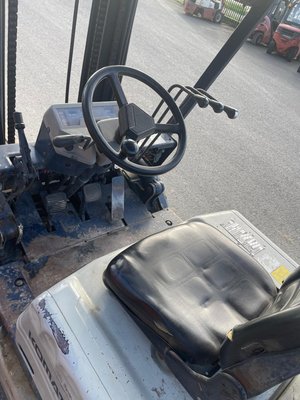 Chariot élévateur diesel Komatsu FD25T-11E