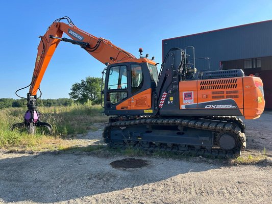 Pelle sur chenilles - DX225MH-5