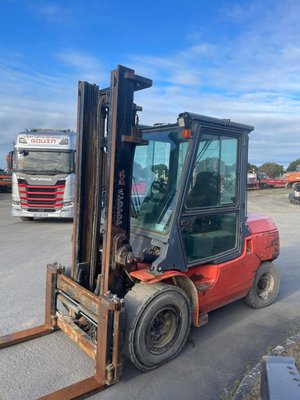 Chariot élévateur diesel Toyota 02-7FD40