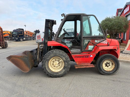 Chariot élévateur diesel Manitou MC30