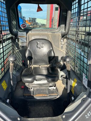 Mini chargeuse sur pneus Bobcat S450