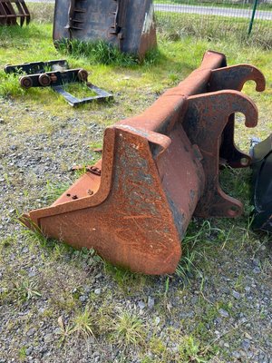 Godet terre Caterpillar Godet à terre