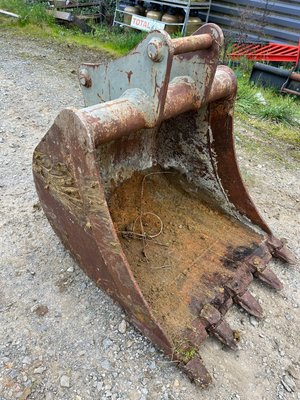 Godet terrassement Thiere RETRO