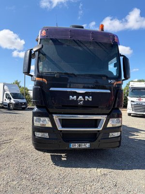 Camion plateau Man TXG 33.680
