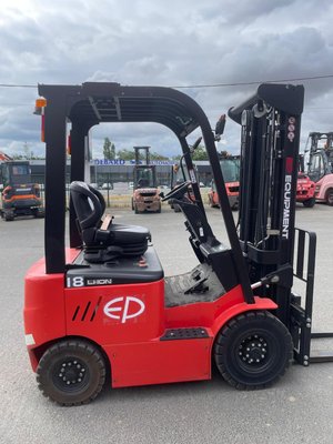 Chariot élévateur électrique EP Equipment EFL181
