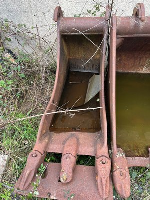 Godet tranchée - Godet de tranchée