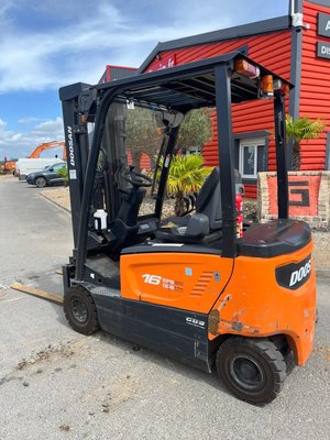 Chariot élévateur électrique Doosan B16X 7