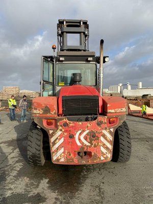 Chariot élévateur diesel Kalmar DCE 120-6