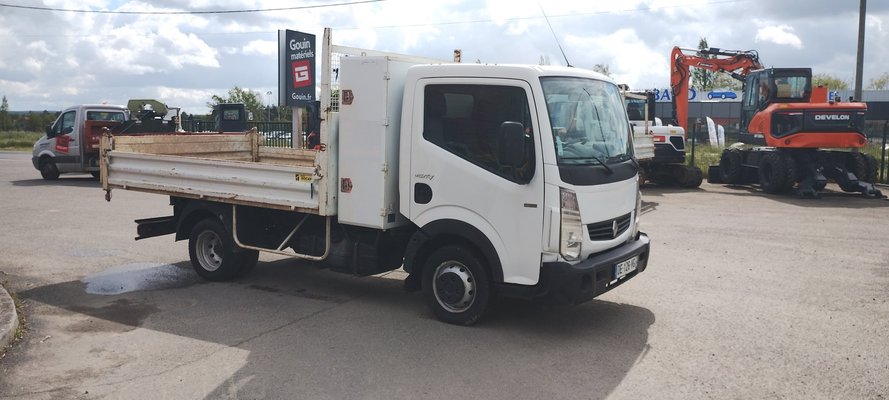 Camion benne Renault MAXITY