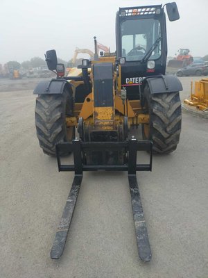 Chariot élévateur télescopique Caterpillar TH62